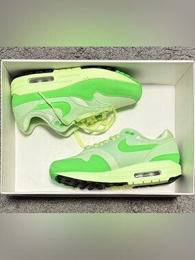 Nike Air Max 1 (Volt)